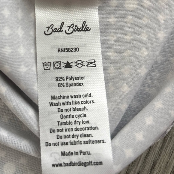 Bad Birdie 1/4 Zip Throwing Darts Long Sleeve
NWT - Picture 9 of 9